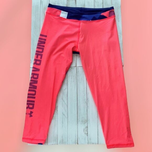 UNDER ARMOUR NWT YOUTH GIRLS CROPPED LEGGINGS HEAT GEAR EXTRA LARGE - Picture 4 of 8